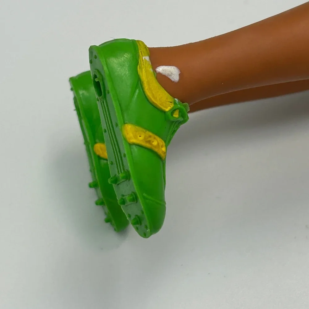 Vintage 1974 Kenner Dusty Softball Champion 70s Action Doll 11.5